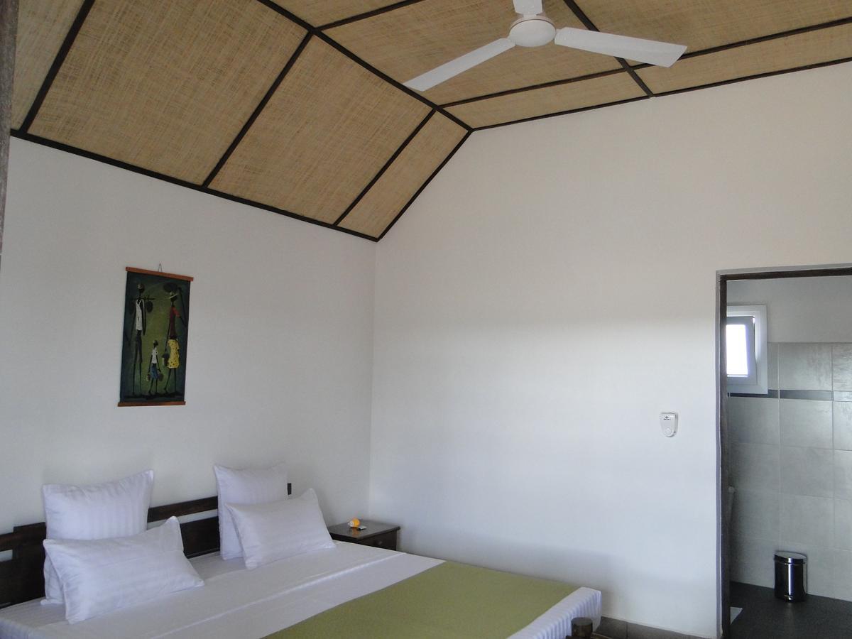 Hotel H1 Isalo Ranohira Buitenkant foto