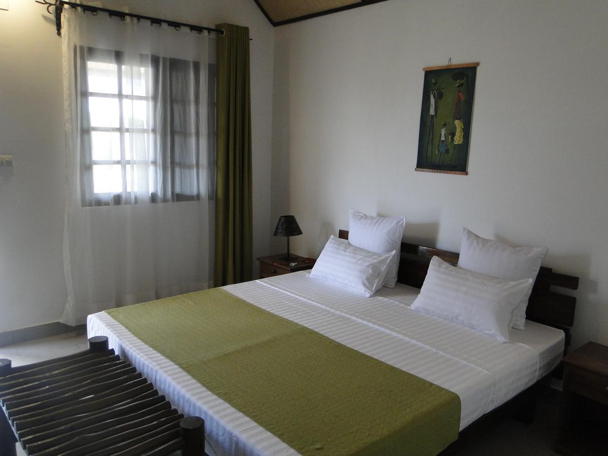 Hotel H1 Isalo Ranohira Buitenkant foto